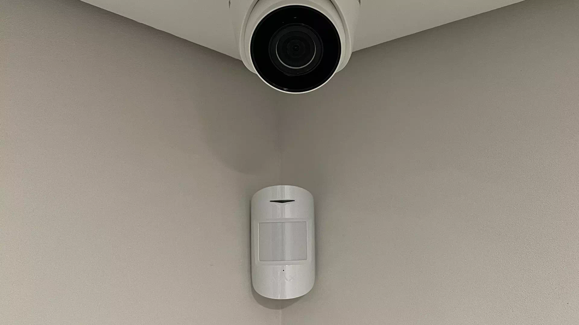 Охоронні системи AJAX у Хмельницькому